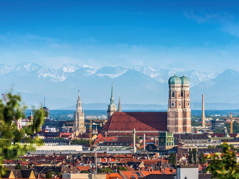 Übersetzungsbüro München - Bei Linguarum gibt es Klartext und professionelle Übersetzungen, die verbinden